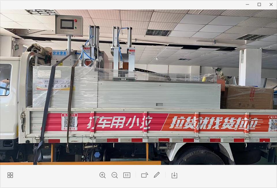 合作3年的老客戶，再次回購一臺(tái)全自動(dòng)切鋁機(jī)設(shè)備發(fā)貨了
